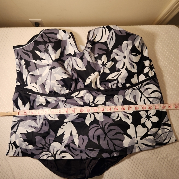 Land's End Tankini‎ Top And Bottom 24W, DDD Black & White - Picture 10 of 11